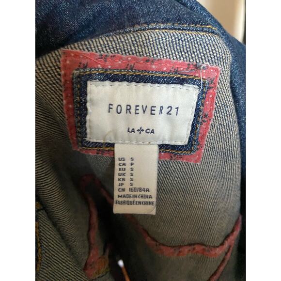 Forever 21 Womens Jacket Size Small Cropped Length Blue Denim Jean - Picture 6 of 7